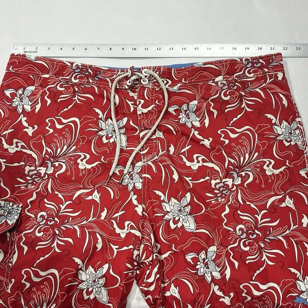 Tommy Bahama Swim Floral Cargo Water Shorts Men Red Mesh Lined Drawstring Sz 2XL